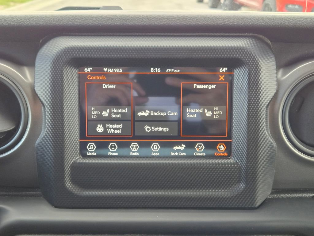 Used 2023 Jeep Gladiator Sport AWD/4WD image 25