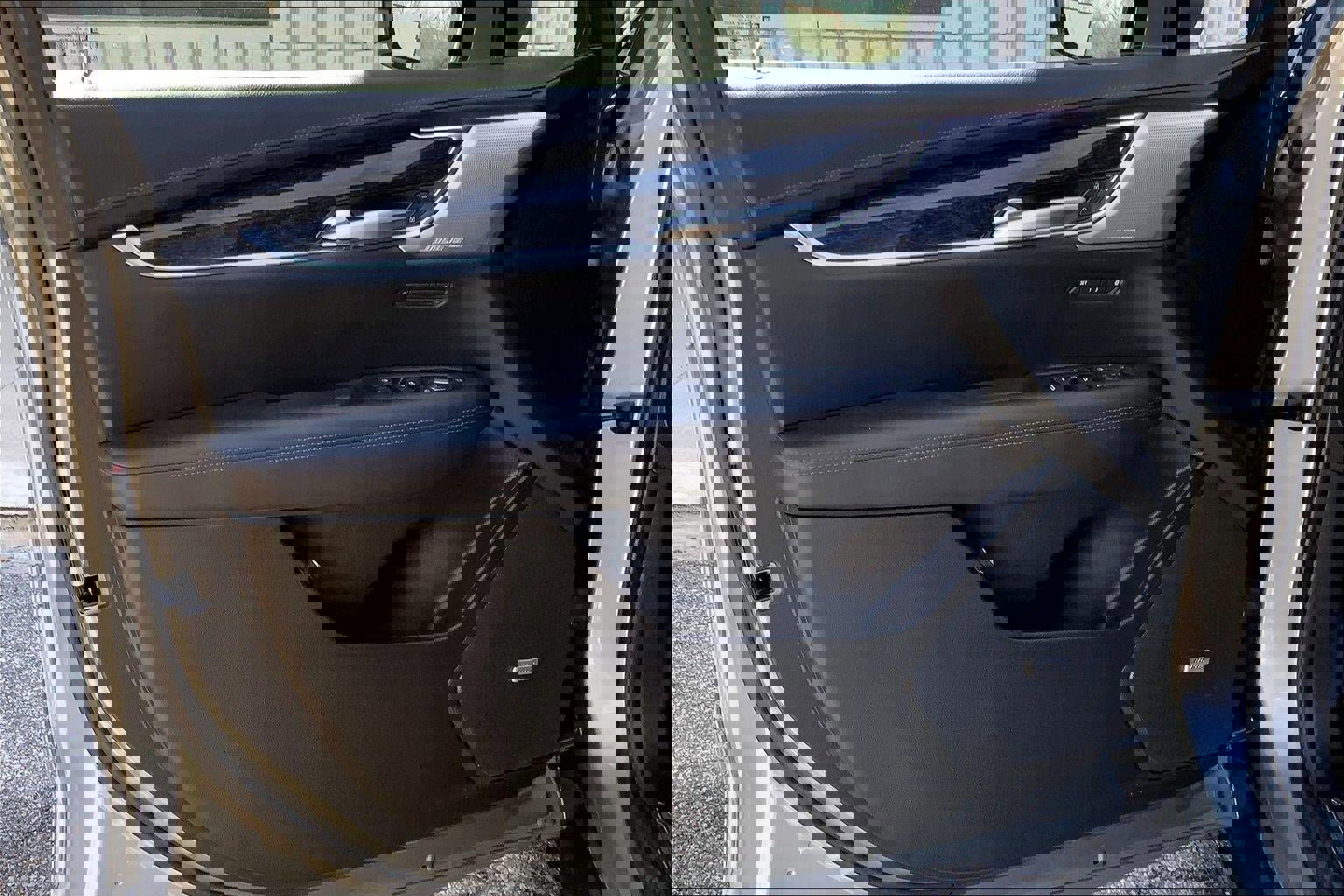 Used 2023 Cadillac XT5 Premium Luxury w/ Technology Package image 24