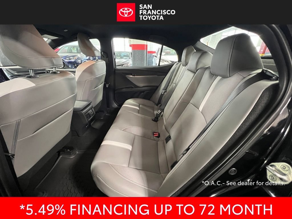 Certified 2025 Toyota Camry SE FWD image 15
