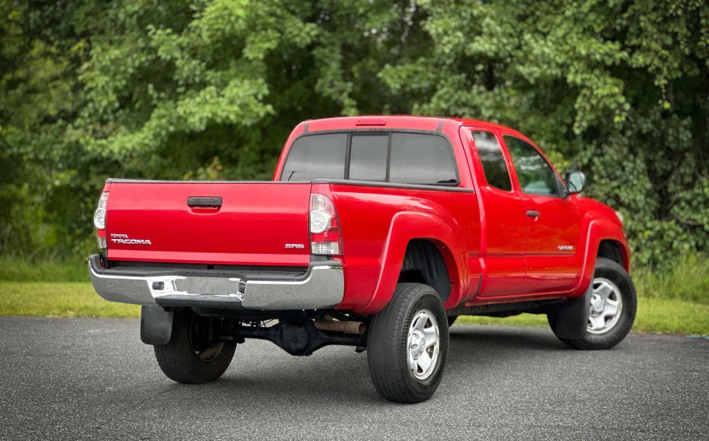 Used 2012 Toyota Tacoma image 8