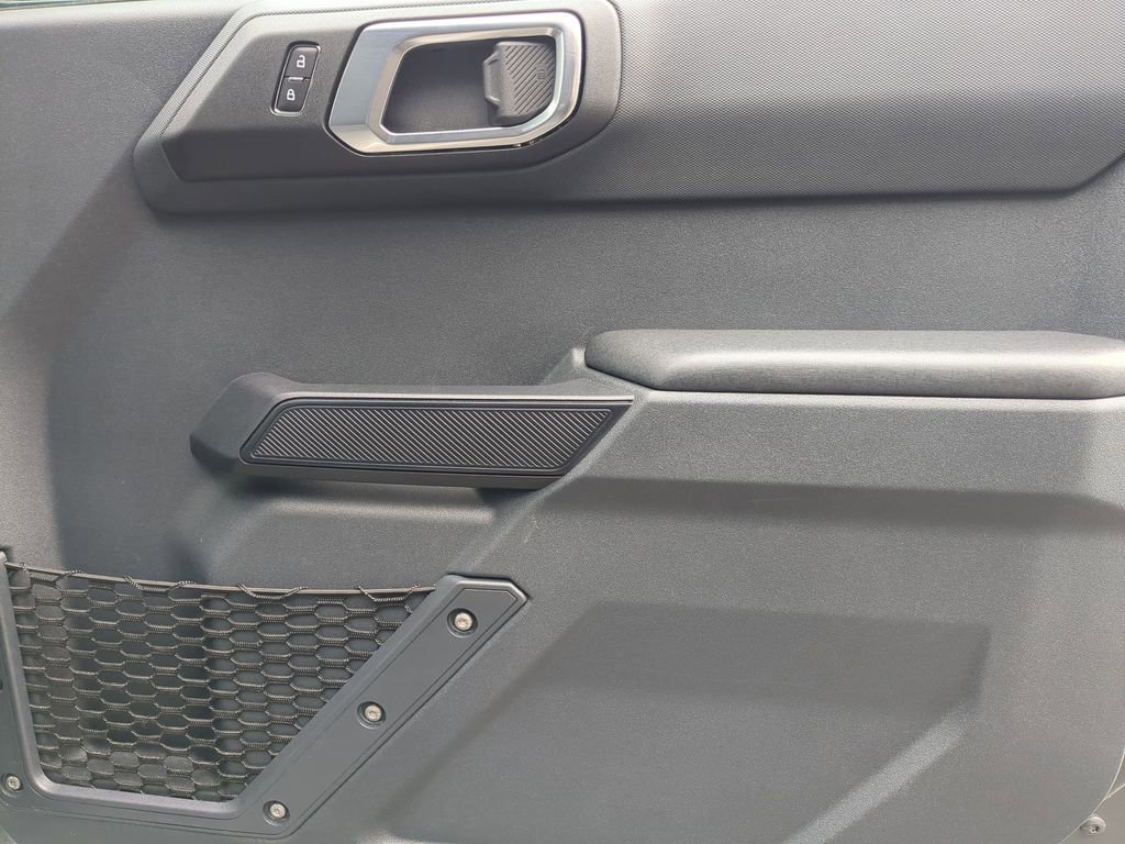 Used 2025 Ford Bronco Big Bend image 34