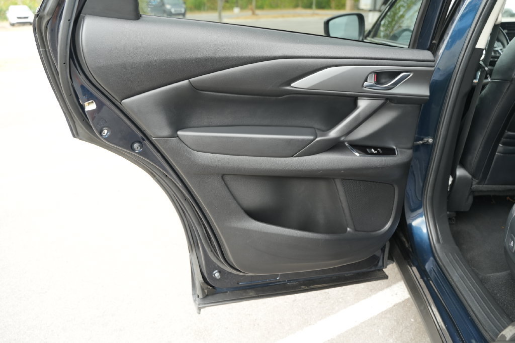 Used 2022 MAZDA CX-9 Touring AWD/4WD image 16