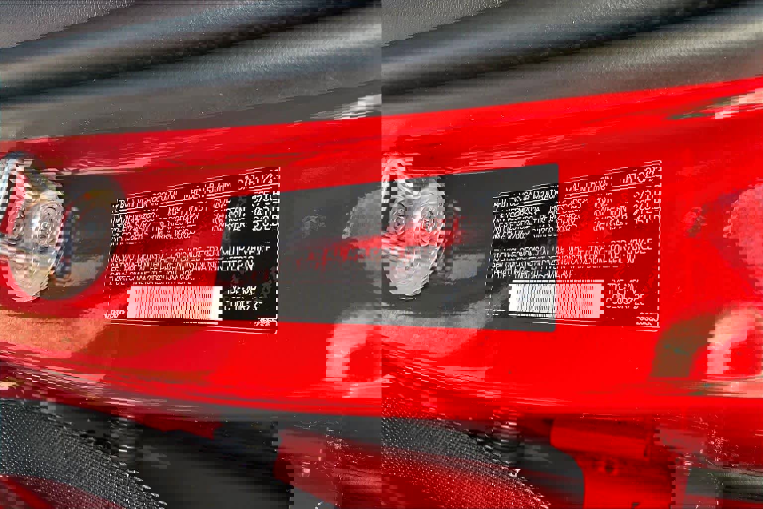 Certified 2023 Volvo C40 P8 Recharge Ultimate image 31