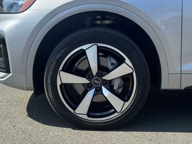 Certified 2023 Audi Q5 2.0T Premium Plus w/ Premium Plus Package image 10