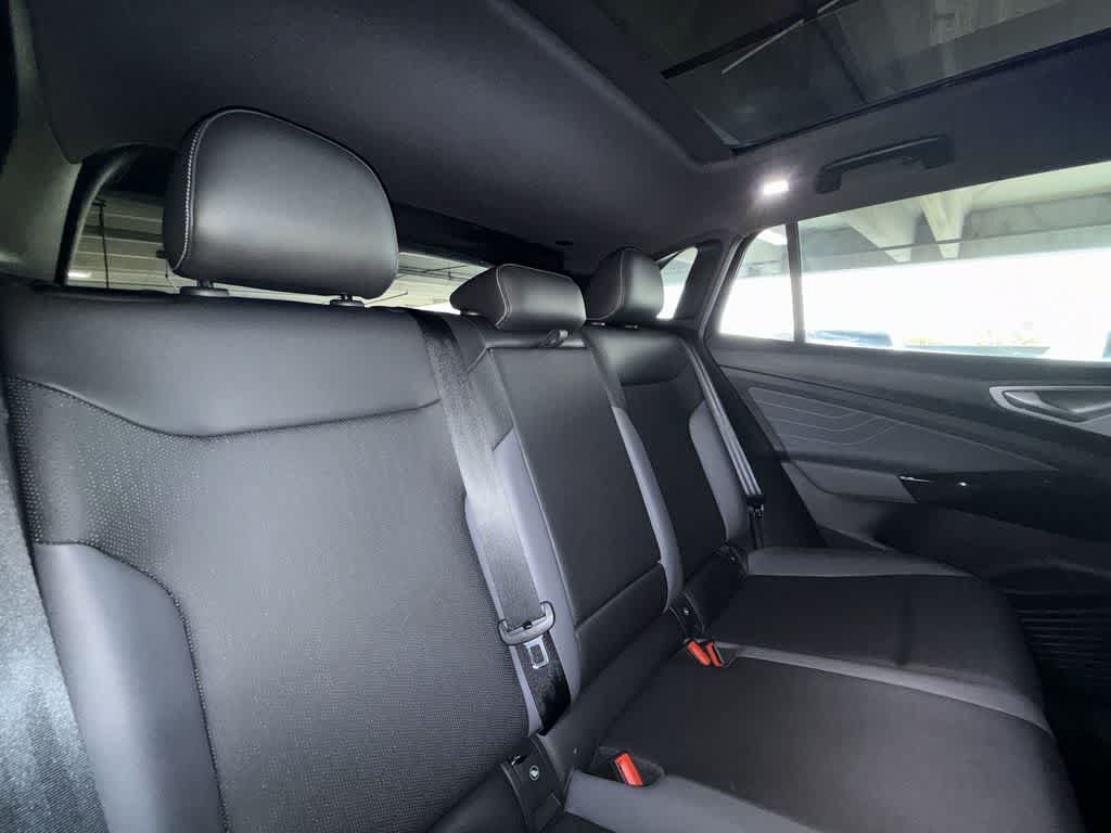 Used 2023 Volkswagen ID.4 Pro S RWD image 26