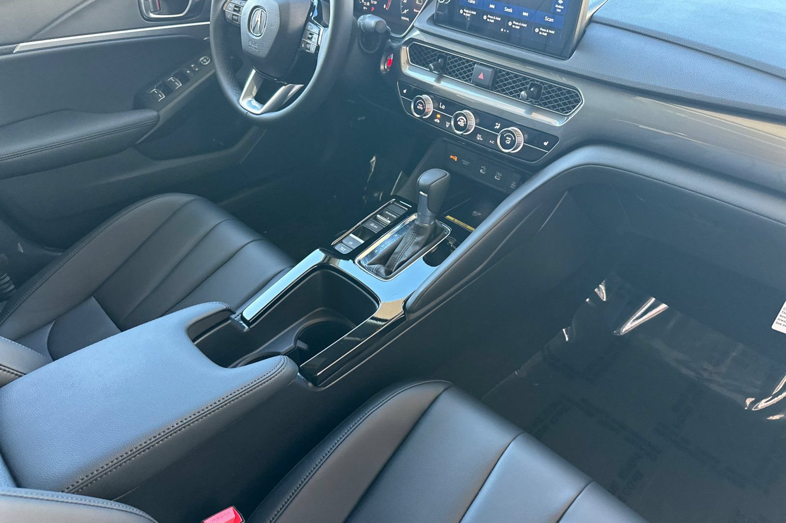 New 2026 Acura Integra FWD image 15