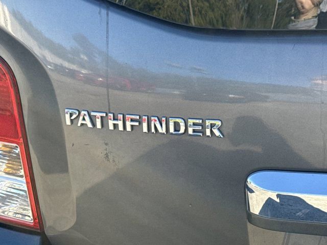 Used 2008 Nissan Pathfinder SE w/ Leather Pkg RWD image 23