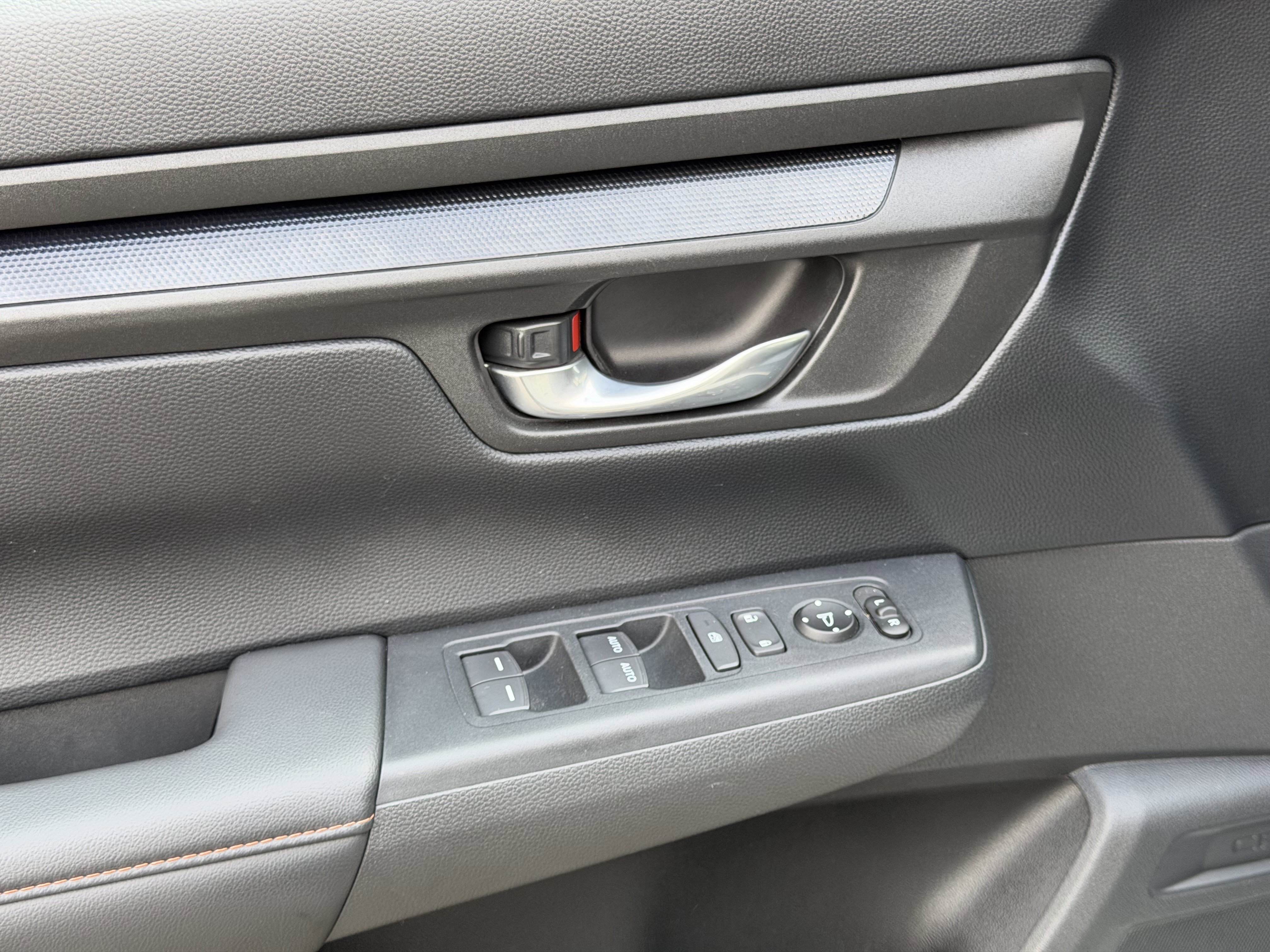 Used 2023 Honda CR-V Sport image 11