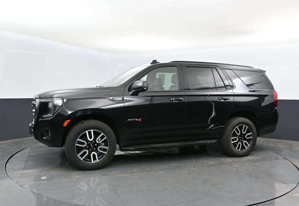 Used 2024 GMC Yukon AT4 w/ Technology Package AWD/4WD image 10
