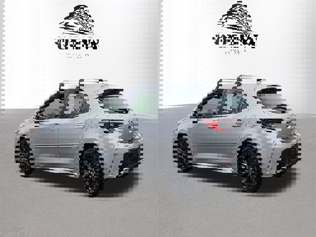 Used 2025 Toyota Corolla XSE image 5