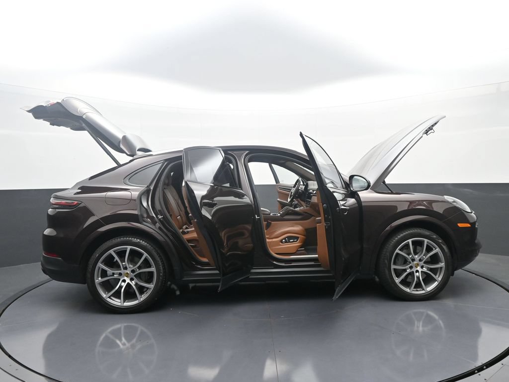Used 2021 Porsche Cayenne S AWD/4WD image 44