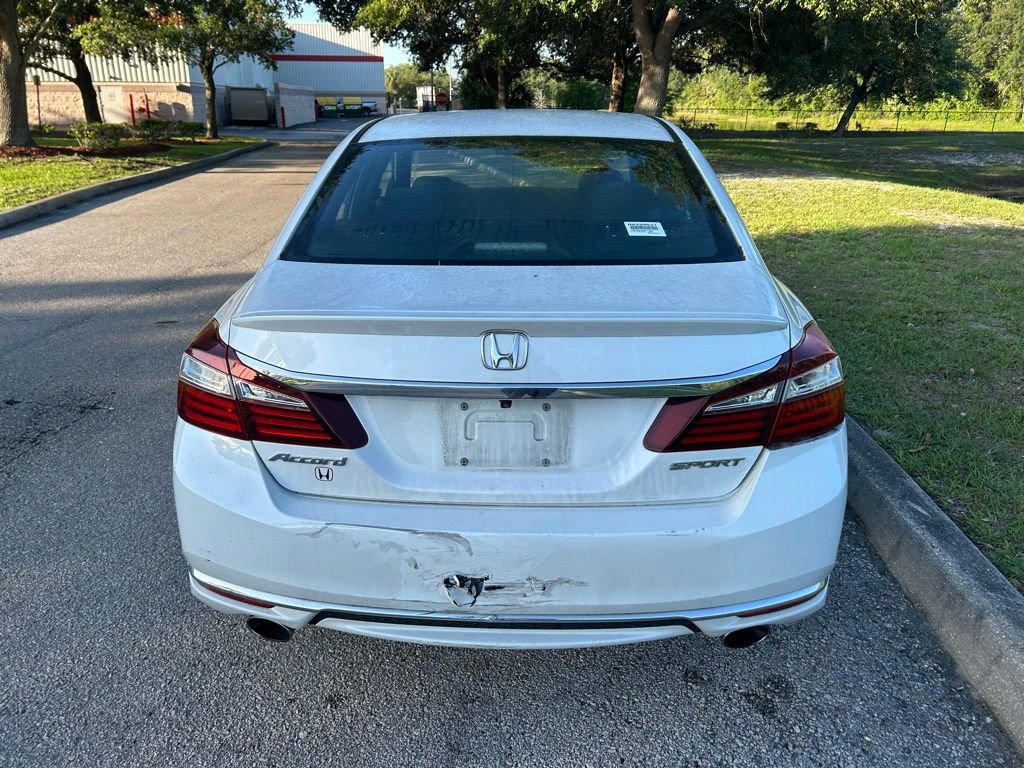 Used 2017 Honda Accord Sport image 5