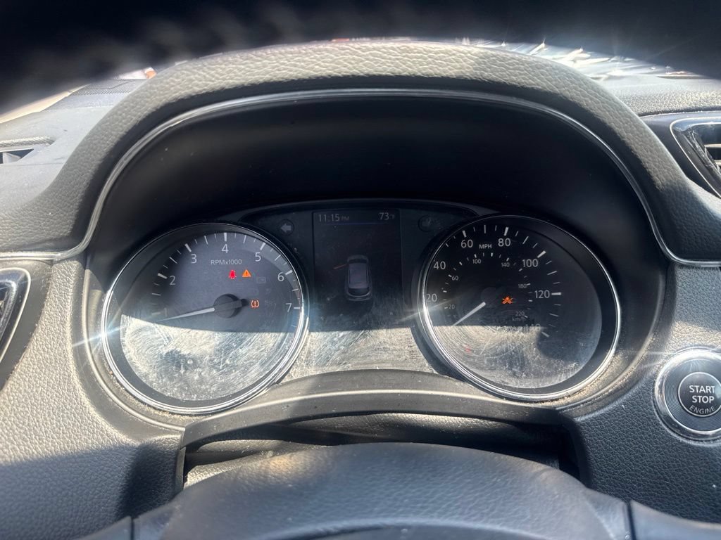 Used 2020 Nissan Rogue Sport SV w/ All-Weather Package AWD/4WD image 33