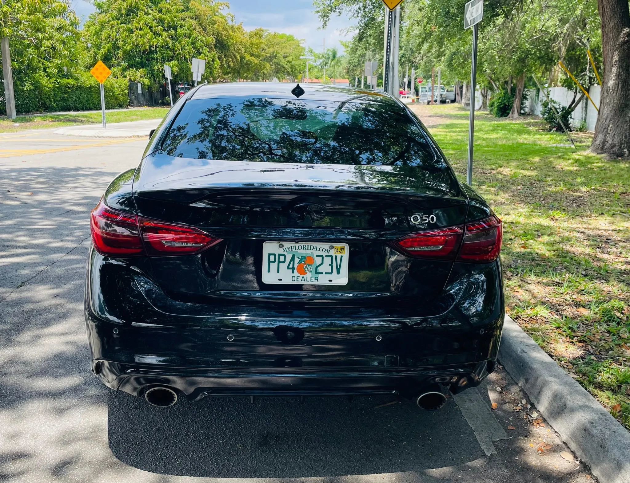 Used 2021 INFINITI Q50 Red Sport 400 AWD/4WD image 4