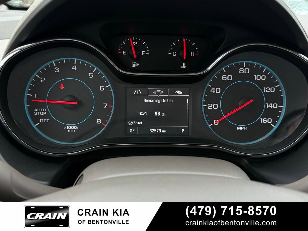 Used 2017 Chevrolet Cruze Premier w/ Enhanced Convenience Package FWD image 13