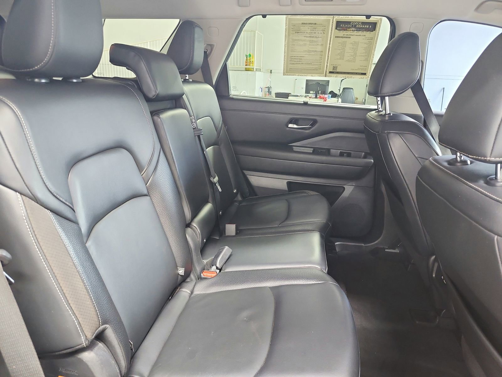 Used 2022 Nissan Pathfinder SL w/ Lighting Package (N92) image 42