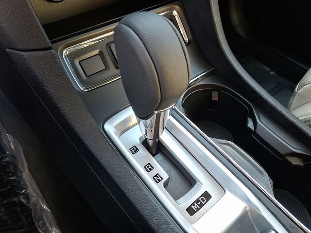 Used 2025 Subaru Ascent Premium image 15