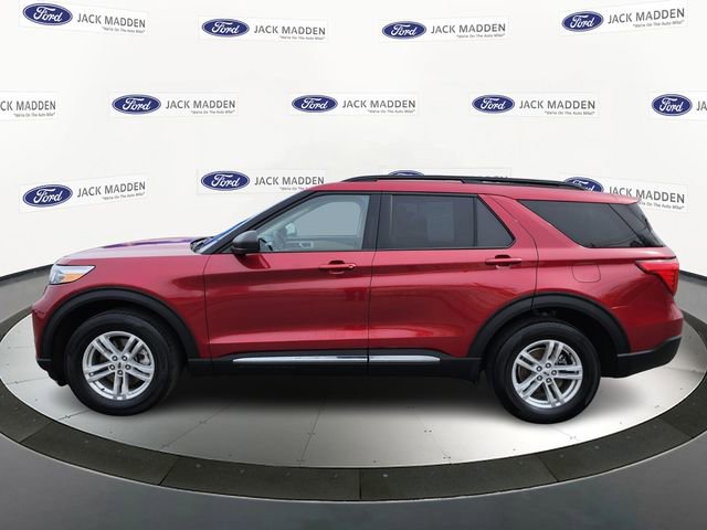 Certified 2022 Ford Explorer XLT w/ Equipment Group 202A image 2