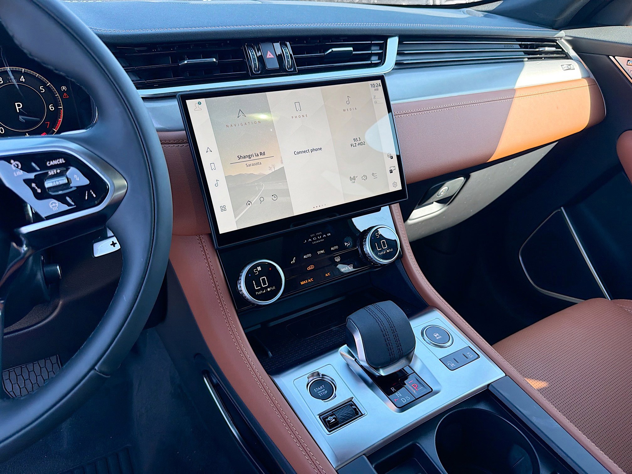 New 2026 Jaguar F-PACE R-Dynamic S AWD/4WD image 28