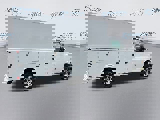 New 2025 GMC Savana 3500 w/ Power Convenience Package image 6