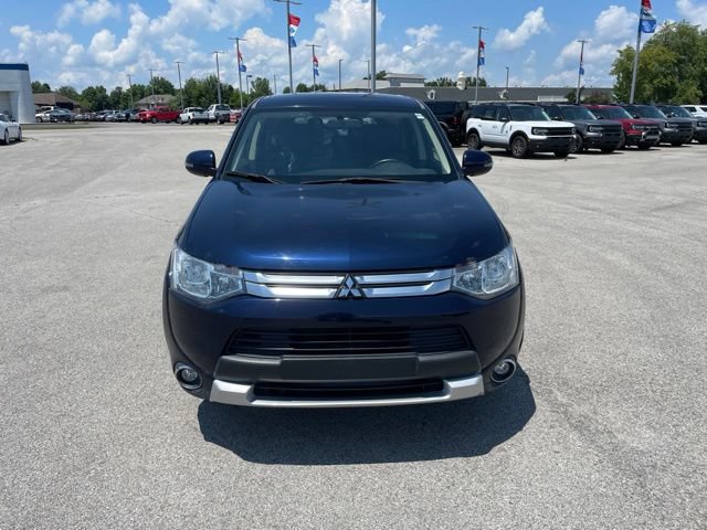 Used 2015 Mitsubishi Outlander SE FWD image 3