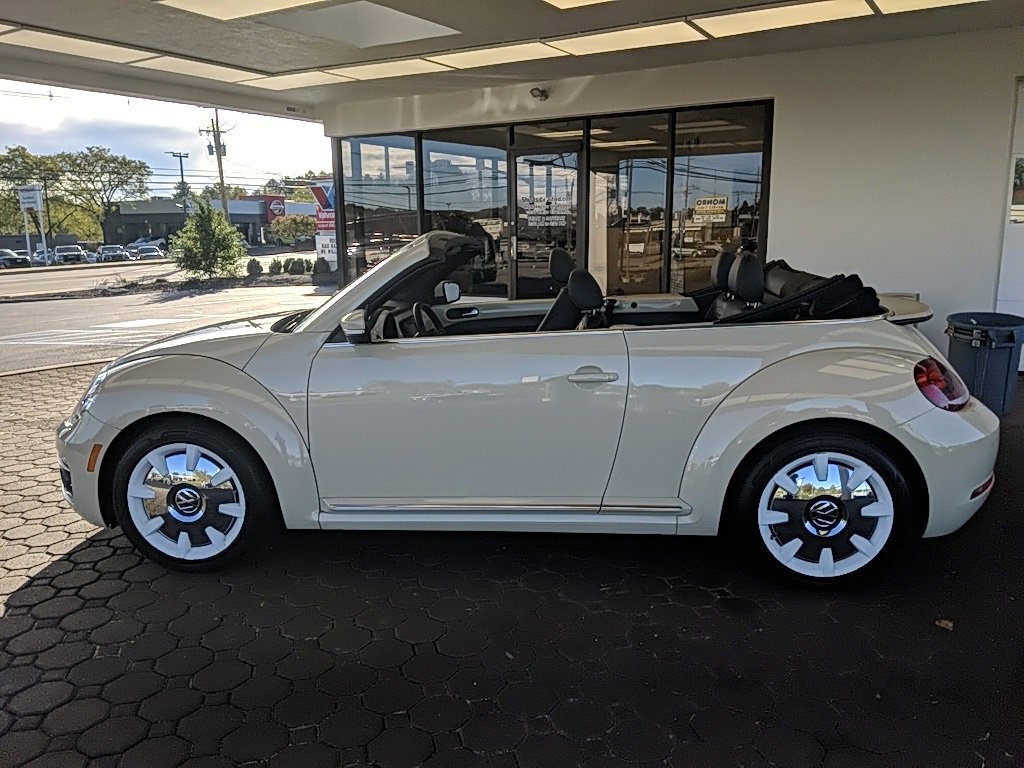 Used 2019 Volkswagen Beetle 2.0T Final Edition SEL image 13