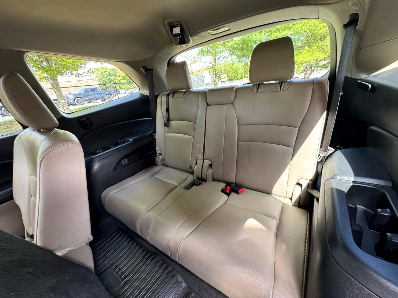 Used 2017 Honda Pilot EX-L image 12