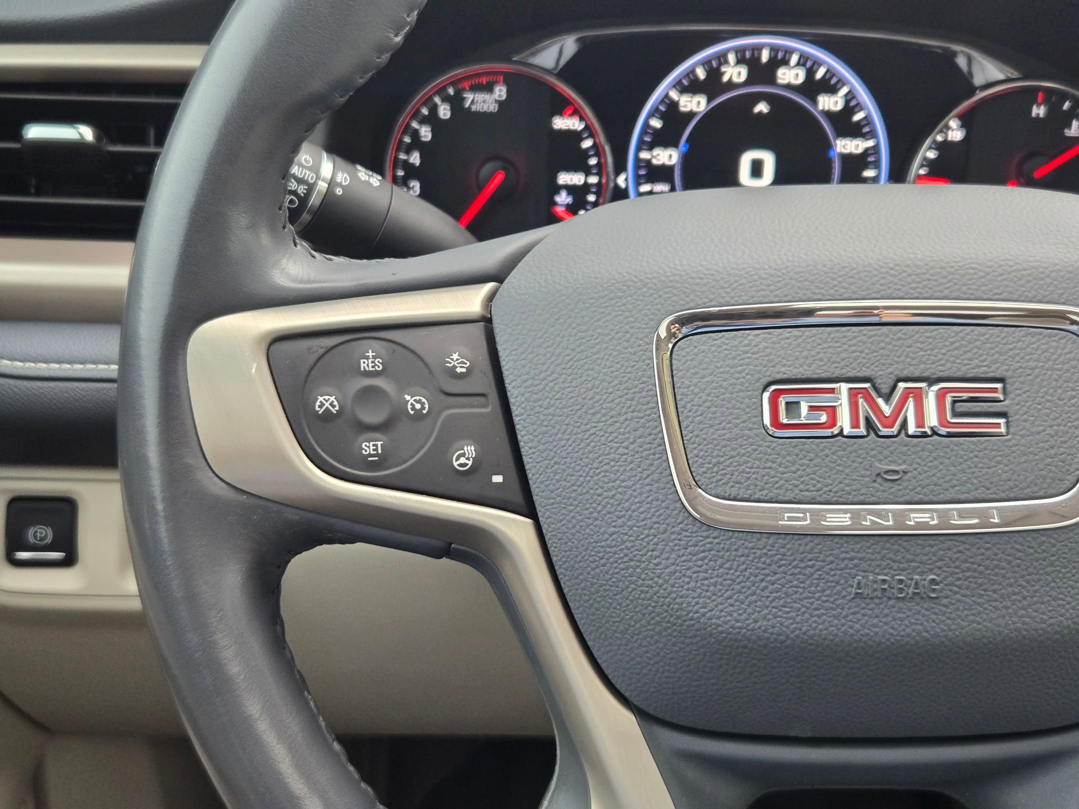 Certified 2020 GMC Acadia Denali image 24