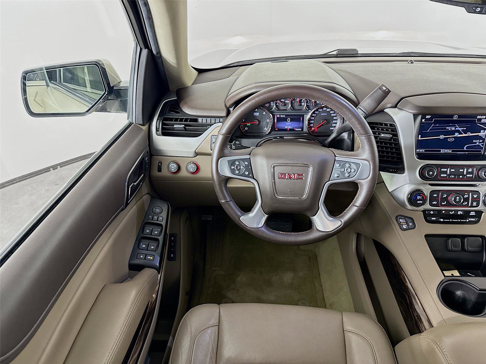 Used 2016 GMC Yukon SLT w/ Open Road Package image 2