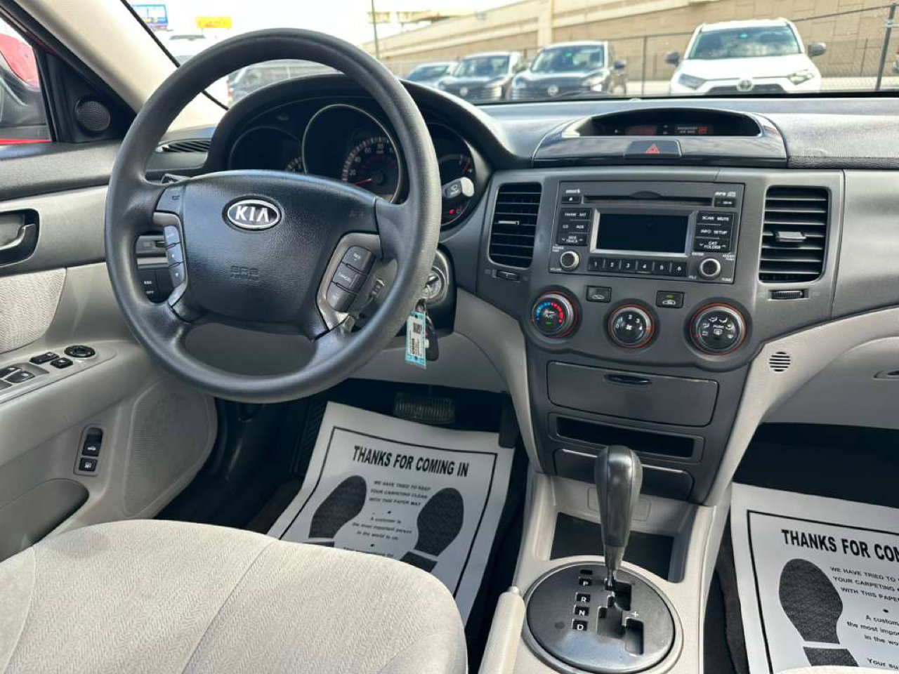 Used 2010 Kia Optima LX image 6