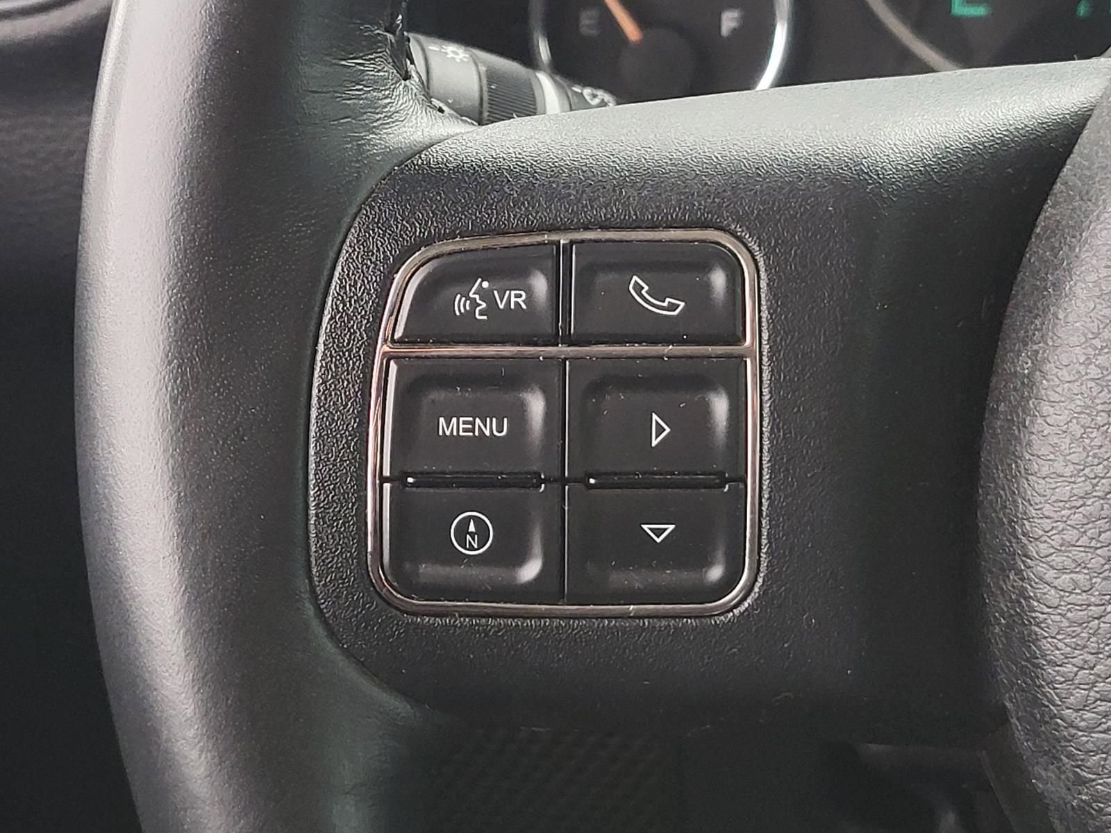Used 2013 Jeep Wrangler Unlimited Sahara w/ Connectivity Group AWD/4WD image 26