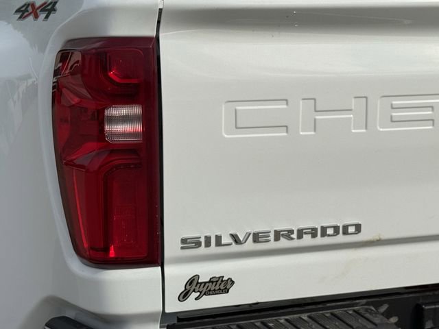 New 2026 Chevrolet Silverado 3500 LTZ w/ LTZ Convenience Package AWD/4WD image 6