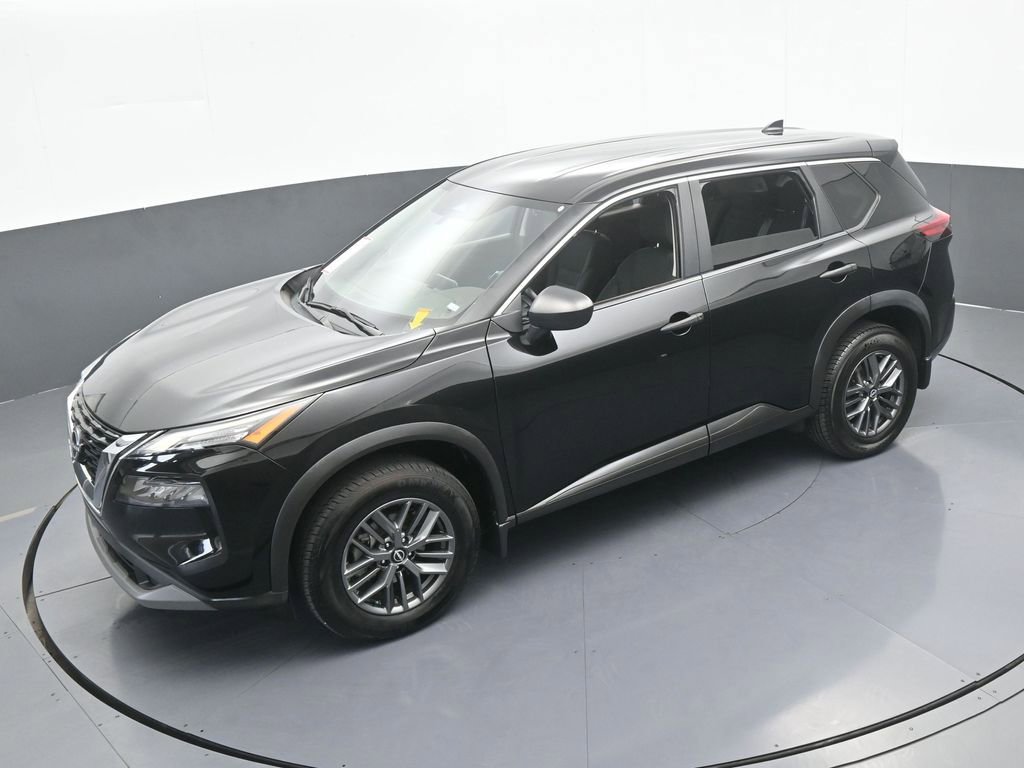 Used 2023 Nissan Rogue S image 47