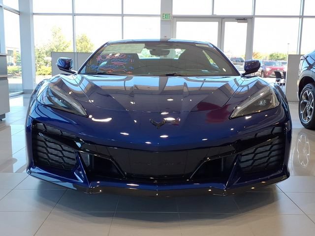 New 2027 Chevrolet Corvette Grand Sport w/ Z52 Sport Performance Package RWD image 2