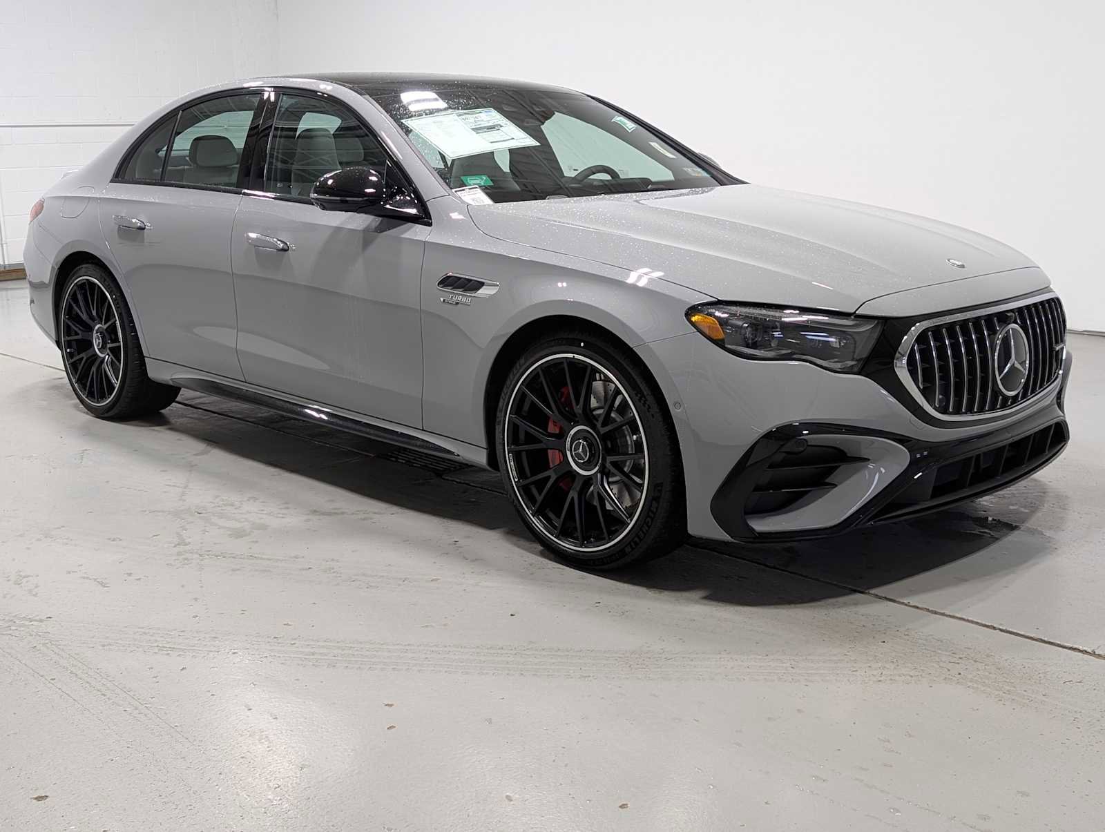 New 2026 Mercedes-Benz E 53 AMG e 4MATIC Sedan image 6