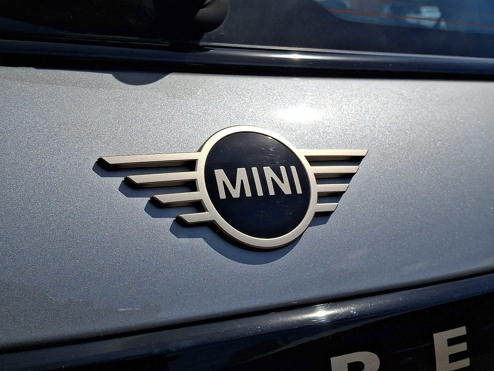 Used 2025 MINI Cooper 2-Door Hardtop FWD image 29