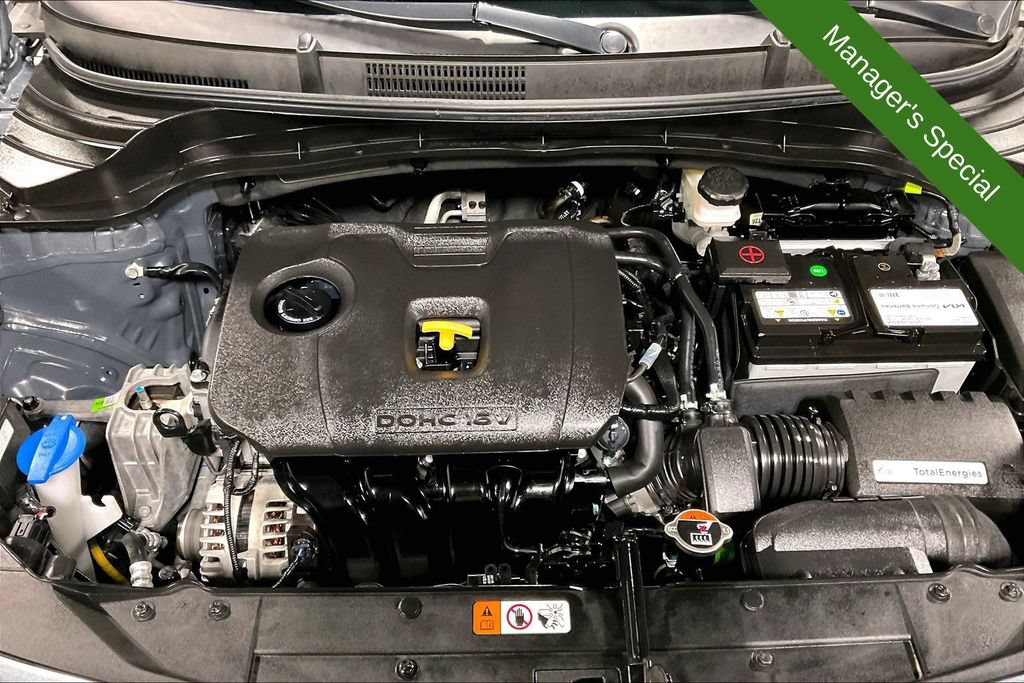 Used 2025 Kia Soul LX FWD image 11