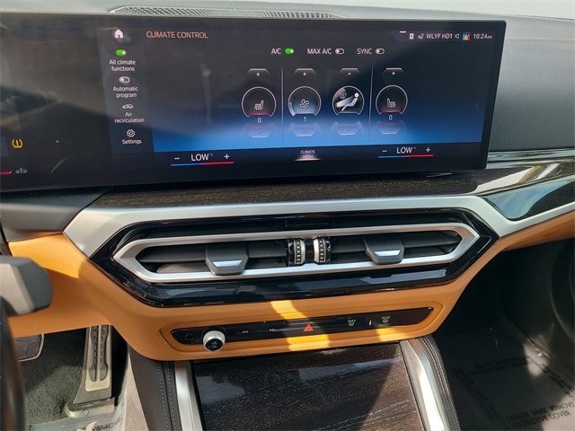 Used 2024 BMW M440i Convertible w/ Premium Package image 28