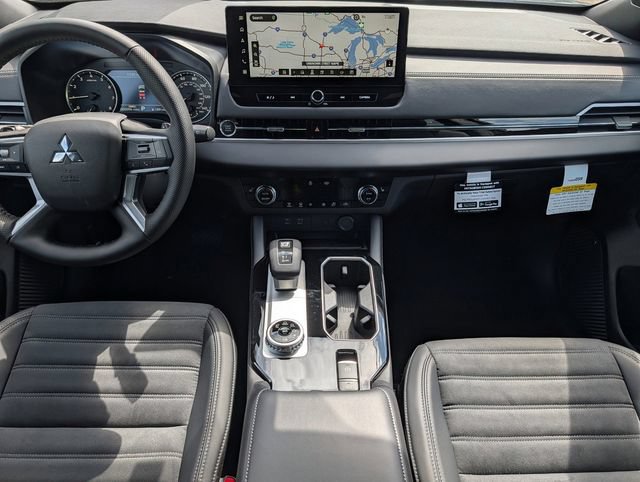 New 2026 Mitsubishi Outlander LE AWD/4WD image 7