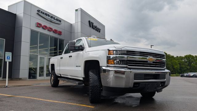 Used 2017 Chevrolet Silverado 2500 W/T w/ Snow Plow Prep Package AWD/4WD image 3