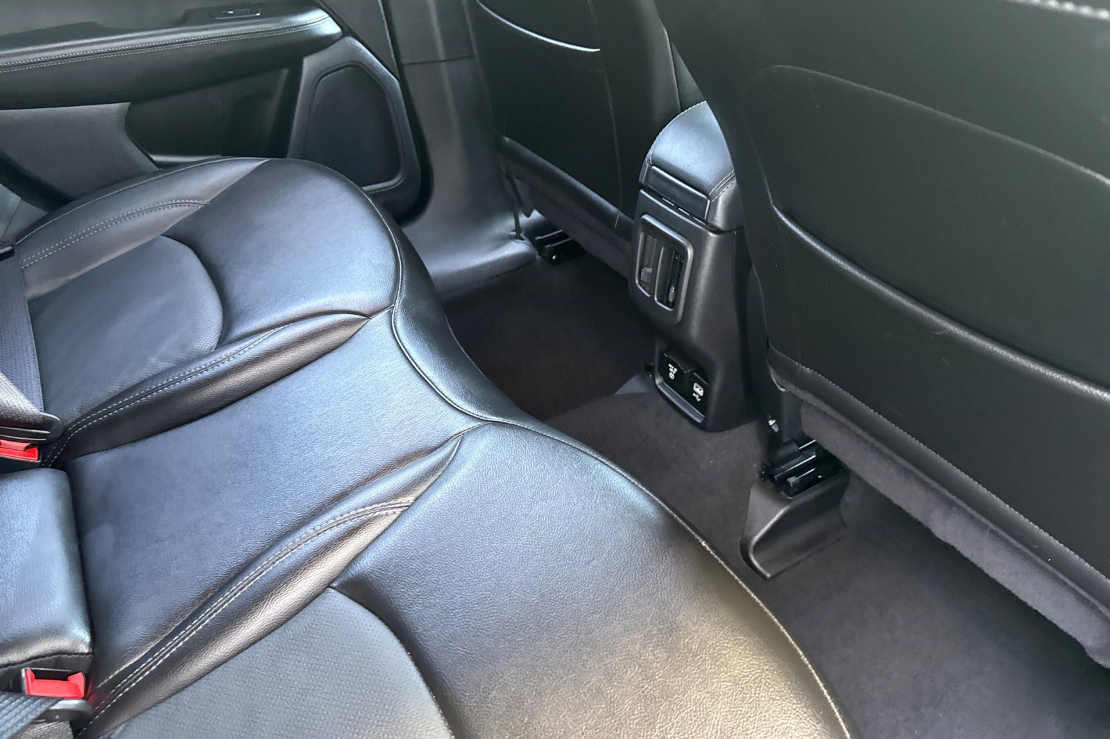 Used 2020 Jeep Compass High Altitude image 32