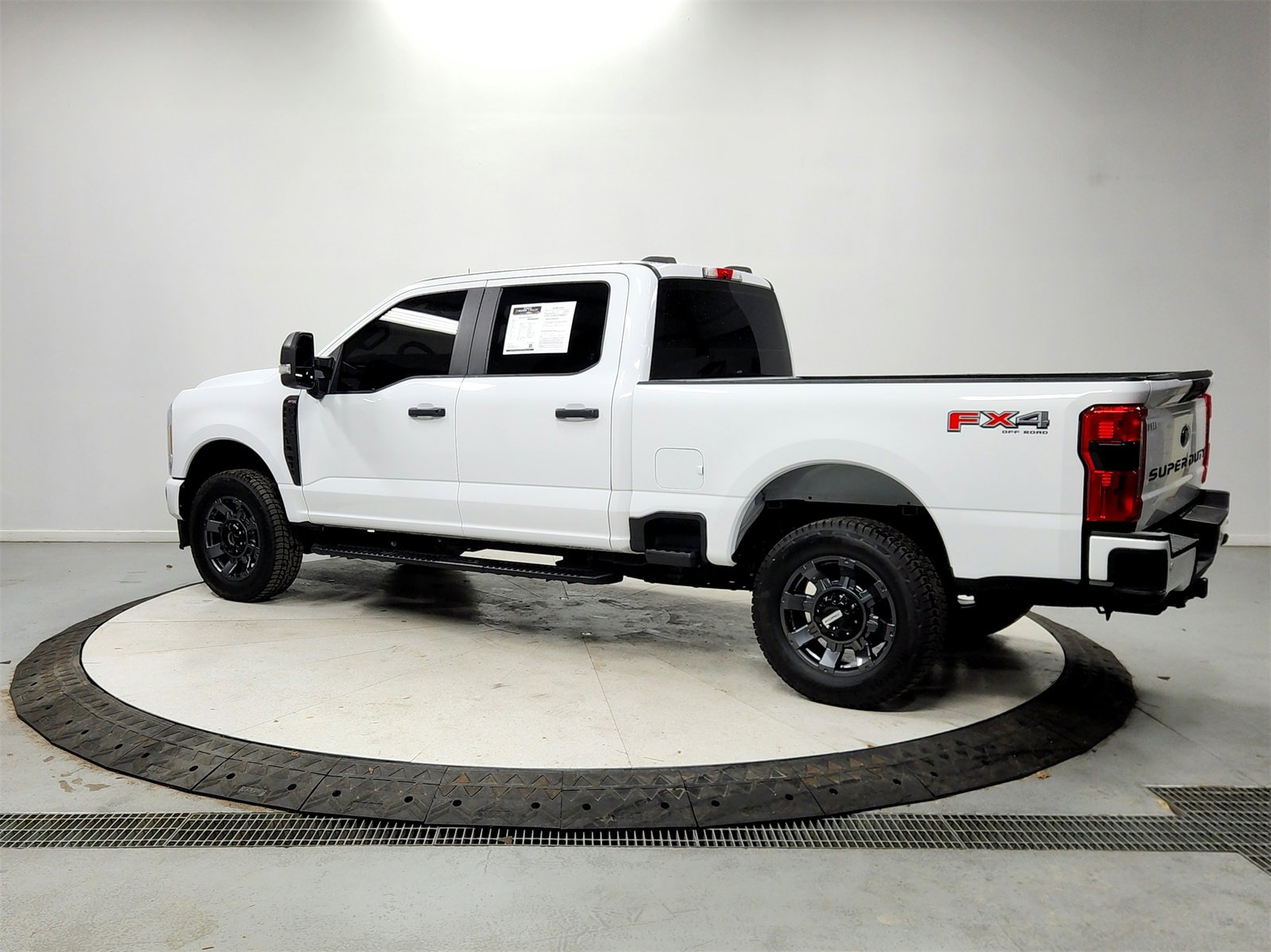 Used 2023 Ford F350 XL w/ STX Appearance Package image 5