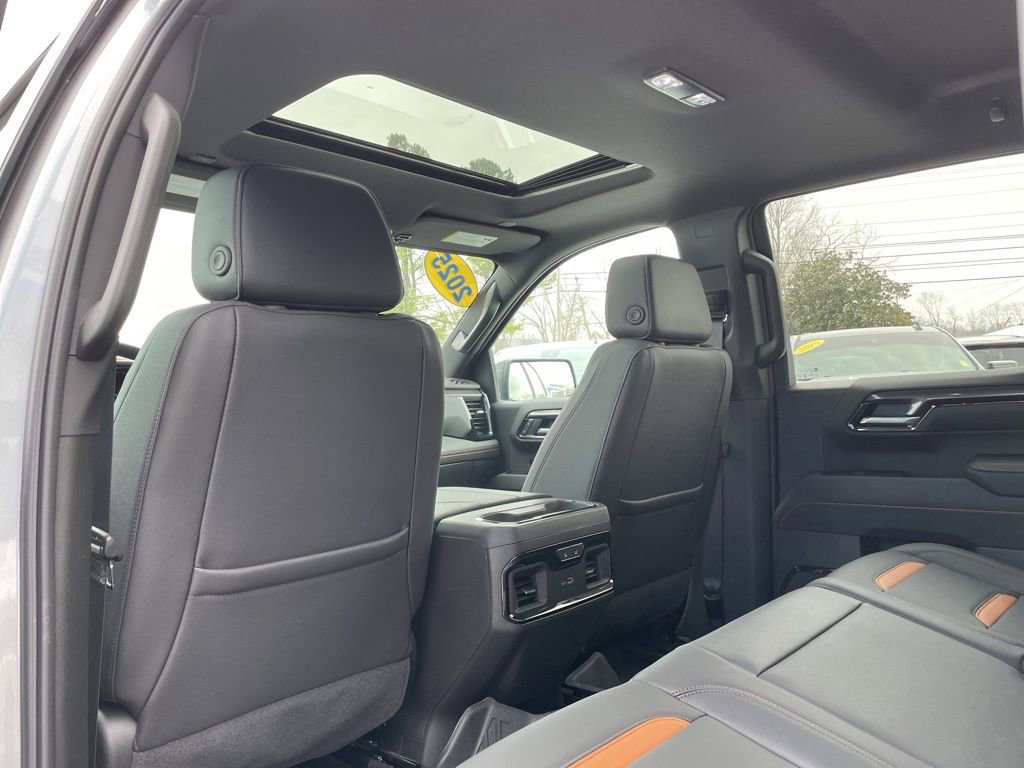 Used 2025 GMC Sierra 1500 AT4 w/ AT4 Premium Package image 45