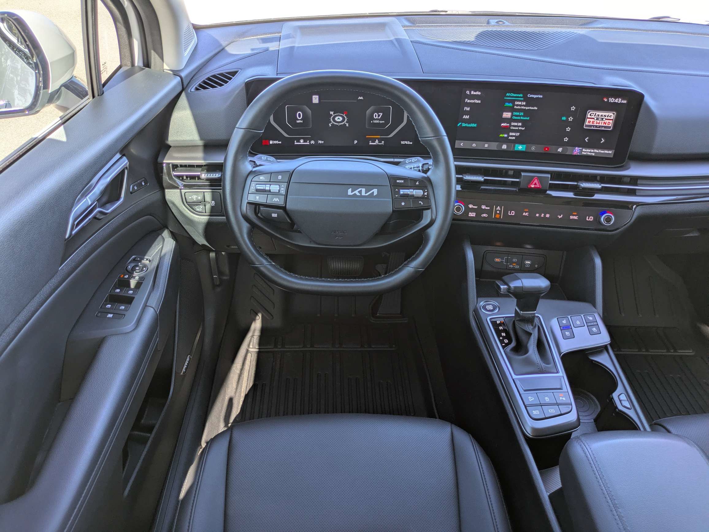 Certified 2026 Kia Sportage SX FWD image 16