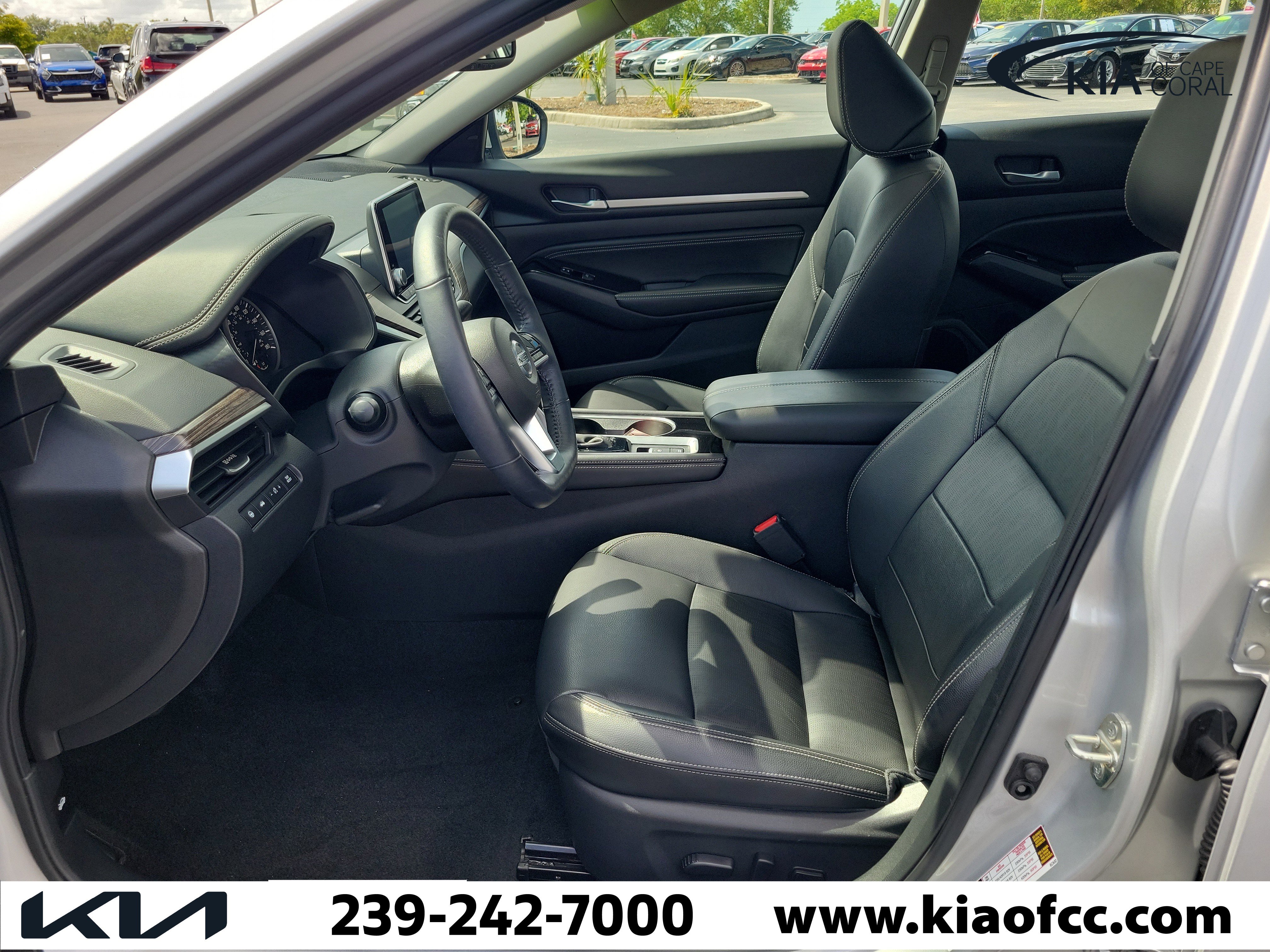 Used 2020 Nissan Altima 2.0 Platinum FWD image 21