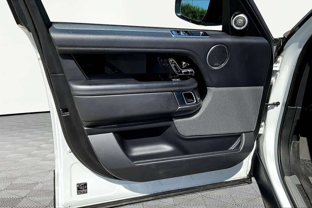 Used 2018 Land Rover Range Rover Long Wheelbase Supercharged AWD/4WD image 20