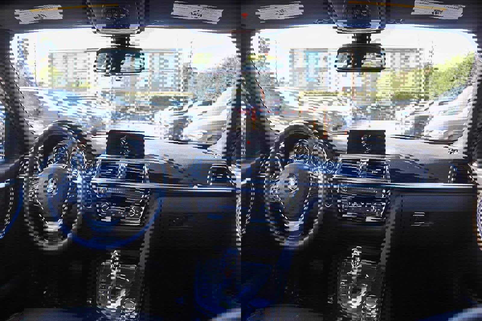 Used 2017 BMW 330i Sedan image 12