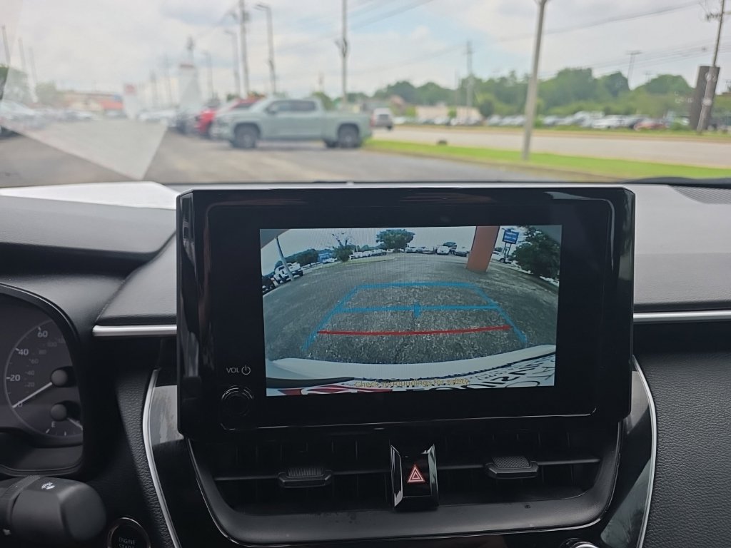 Certified 2025 Toyota Corolla SE FWD image 19