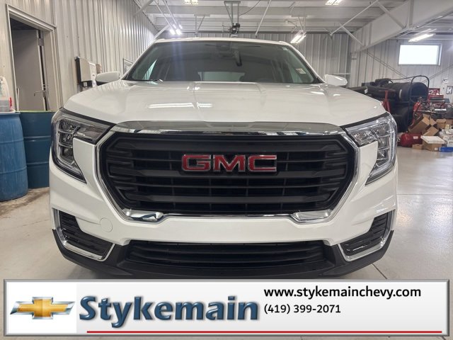 Used 2022 GMC Terrain SLE image 9