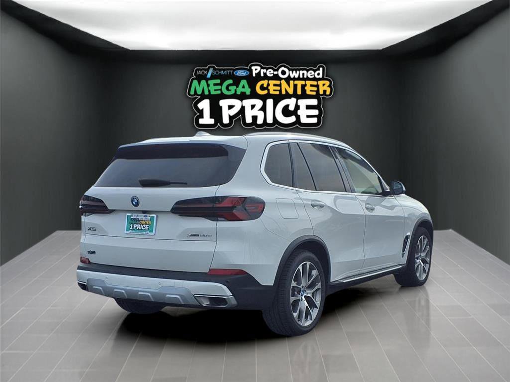 Used 2024 BMW X5 xDrive50e image 26